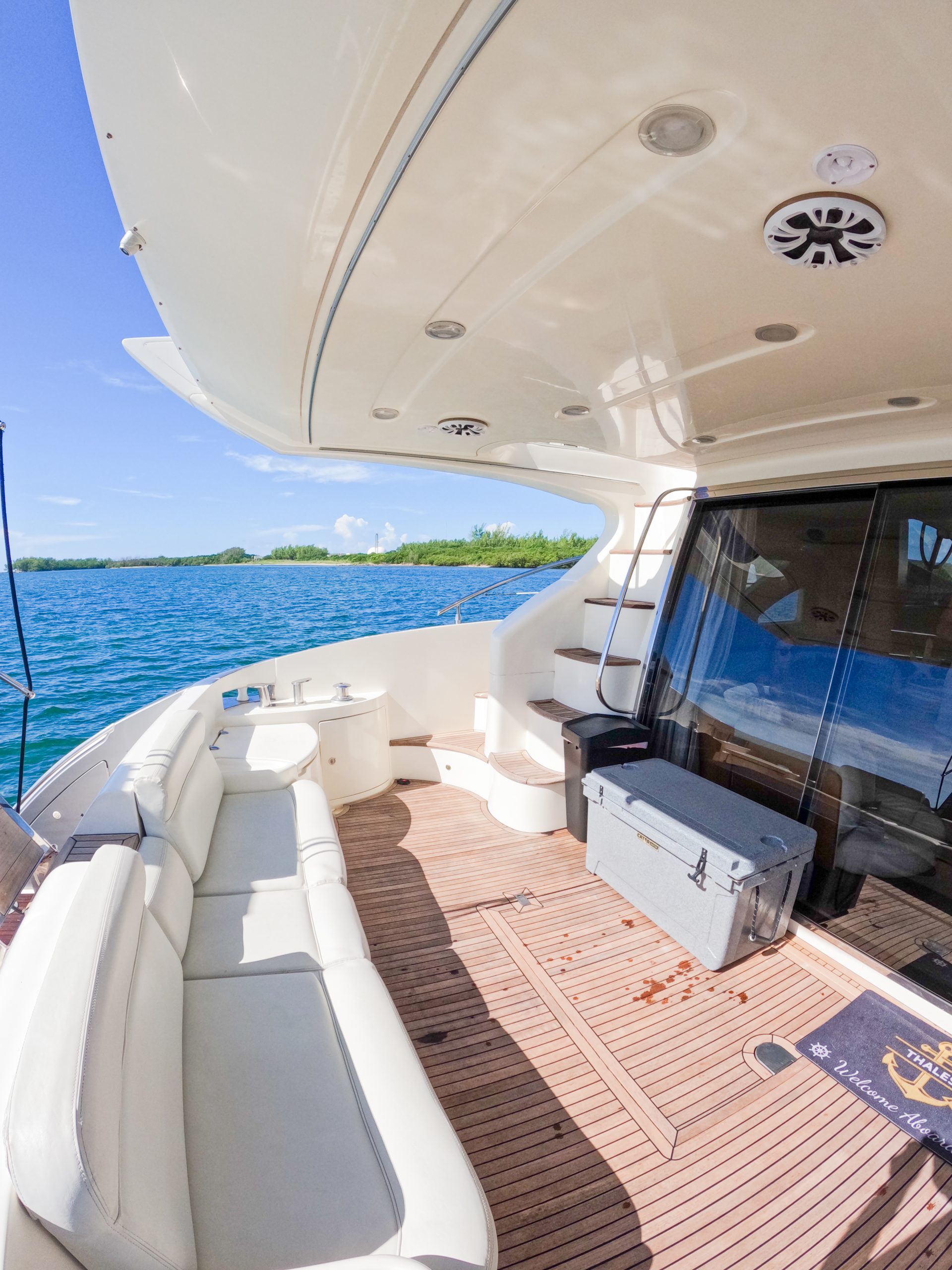 57Azimut-Flybridge-10-scaled-1.jpg