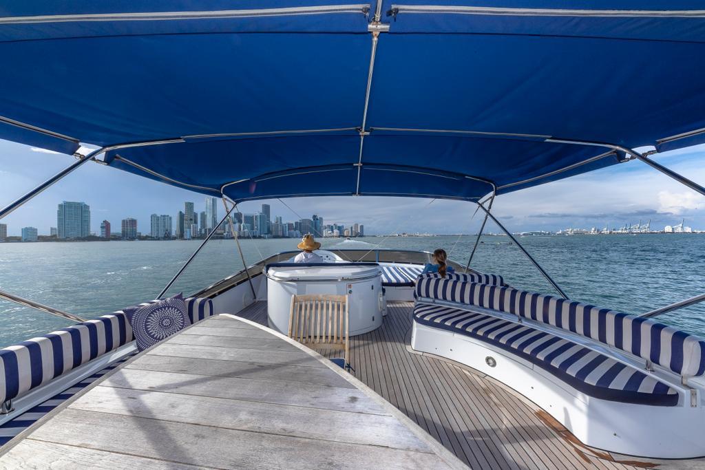 82SupremeSunseeker-12.jpg