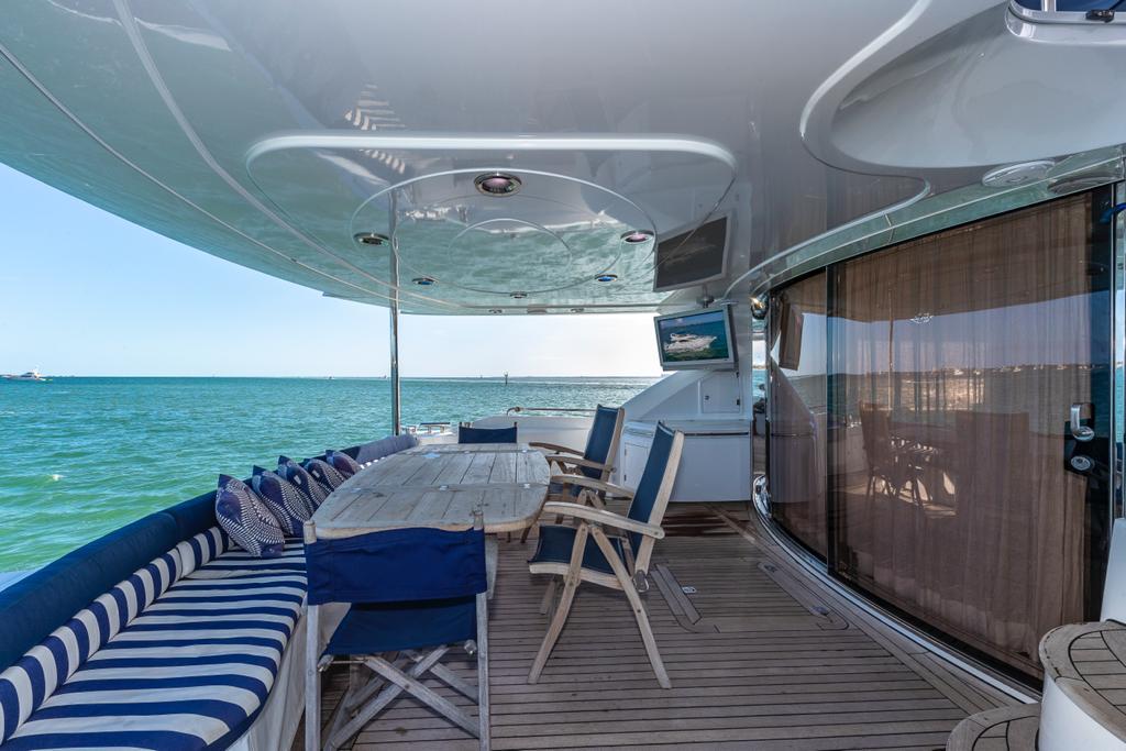 82SupremeSunseeker-9.jpg