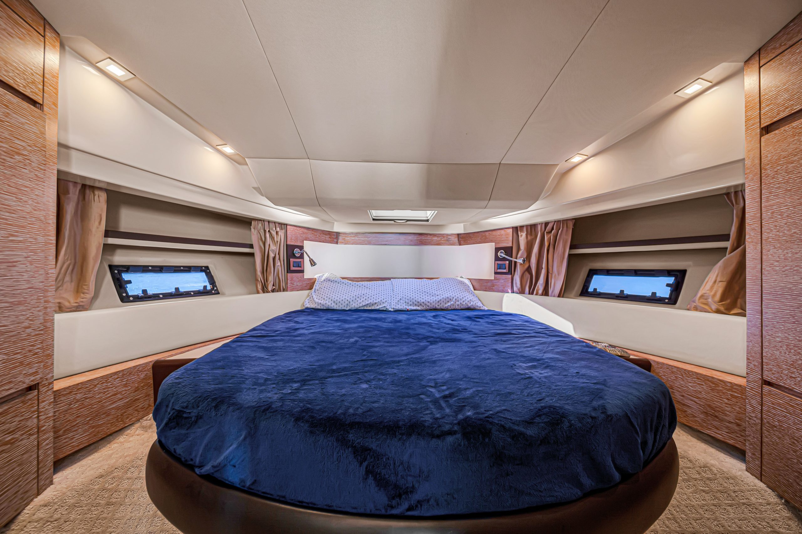 42Azimut (4)