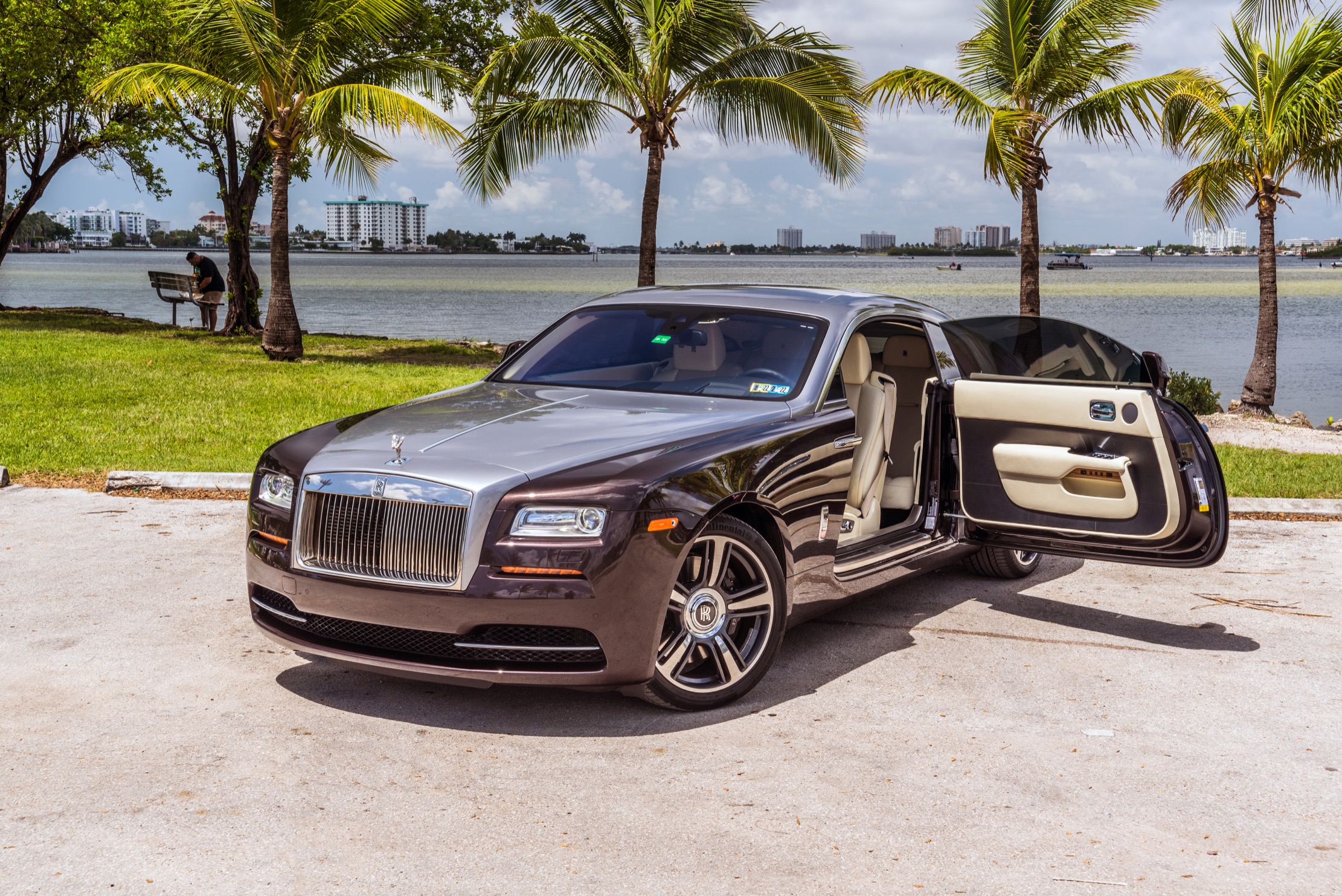 2021-ROLLS-ROYCE-WRAITH-BROWN/BEIGE