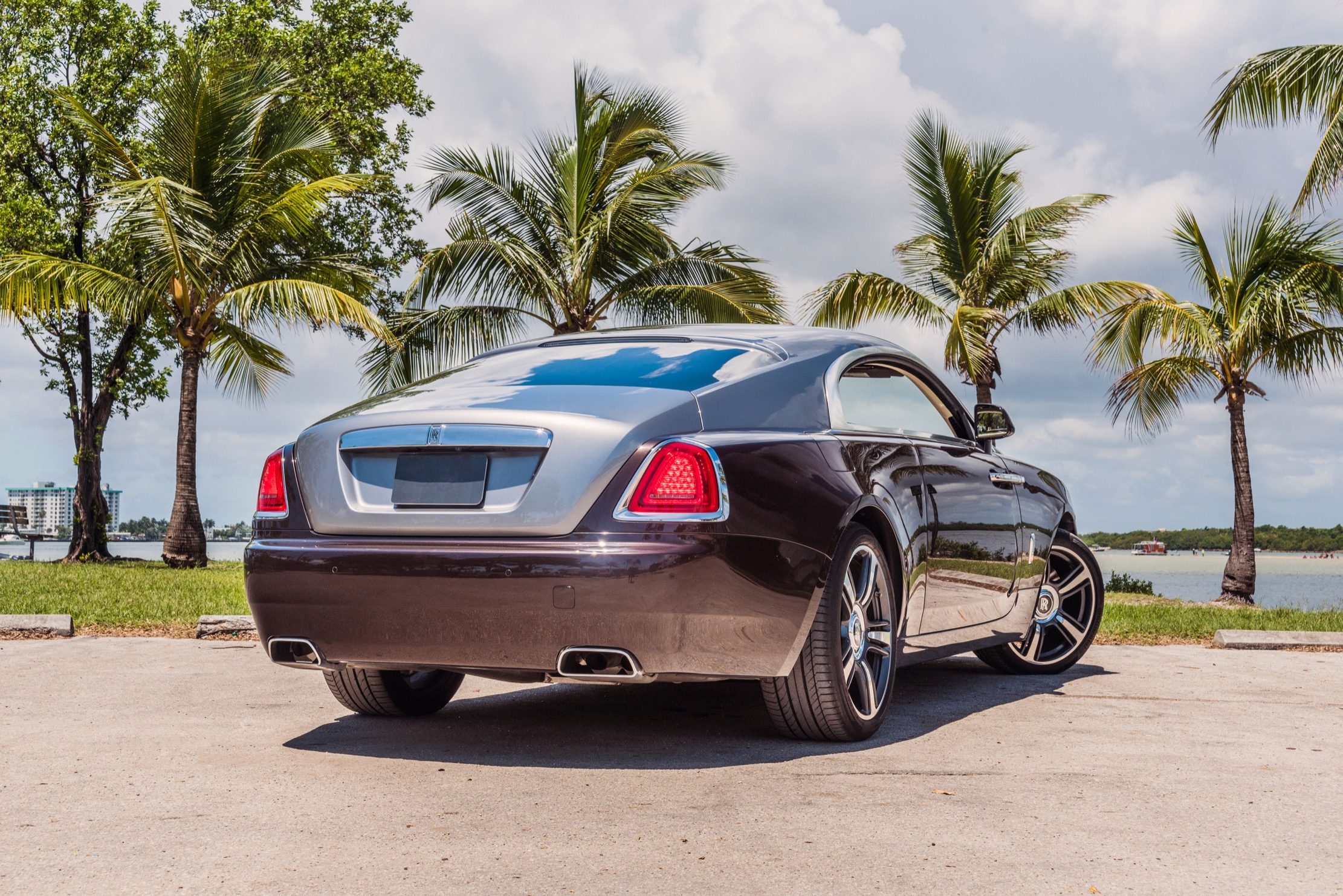 2021-ROLLS-ROYCE-WRAITH-BROWN/BEIGE