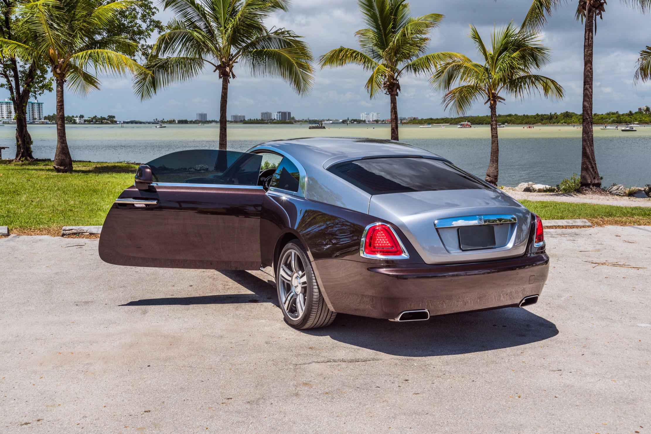 2021-ROLLS-ROYCE-WRAITH-BROWN/BEIGE