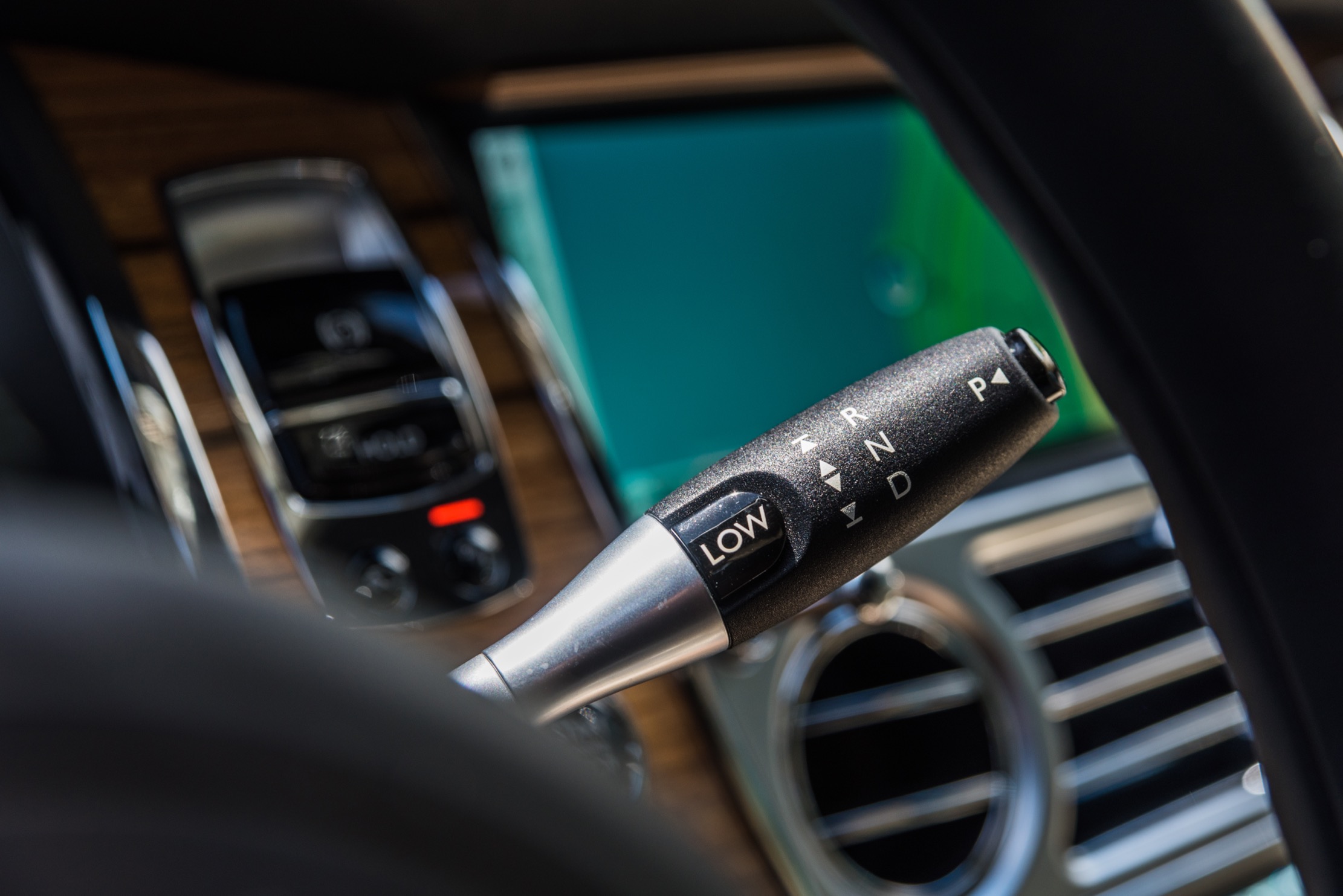 2021-ROLLS-ROYCE-WRAITH-BROWN/BEIGE