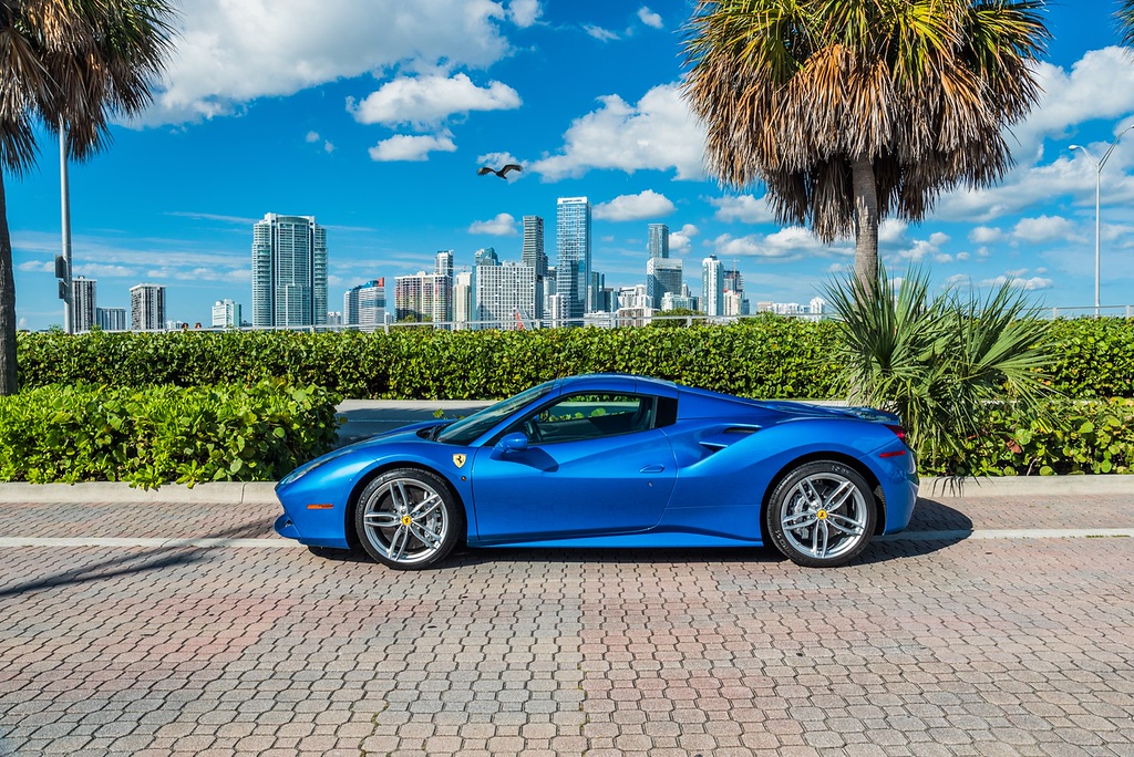 2019-FERRARI-488-CONVERTIBLE-BLUEBLACK (10)