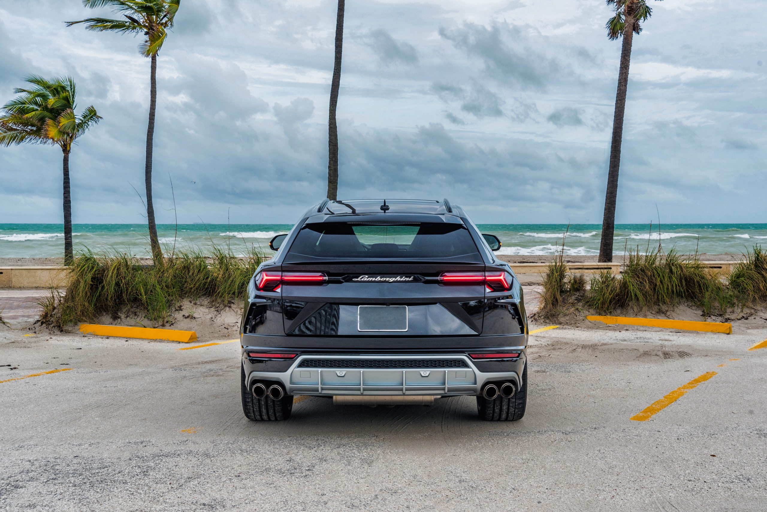 2019-LAMBORGHINI URUS-BLACKCRÈME (3)
