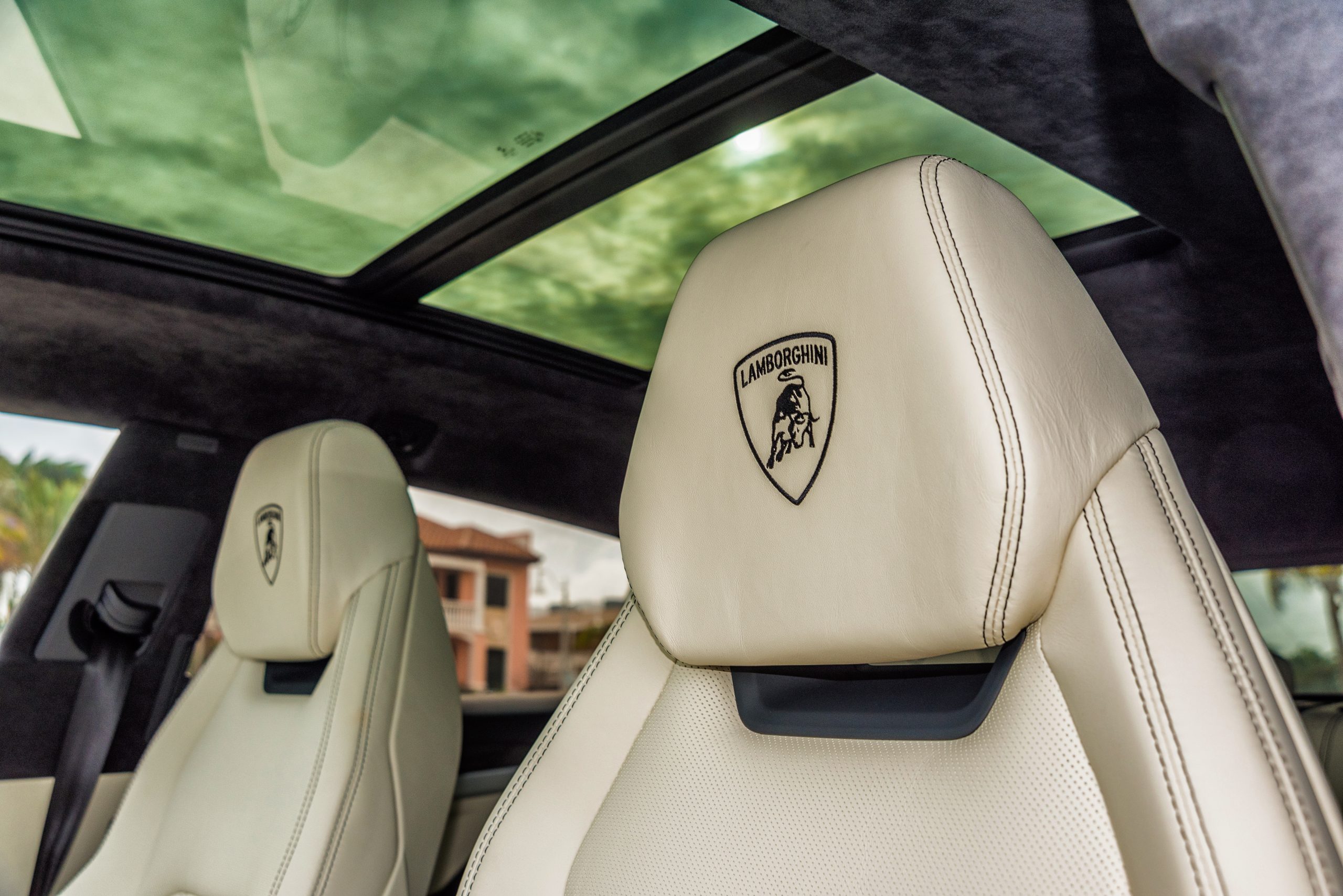 2019-LAMBORGHINI URUS-BLACKCRÈME (35)