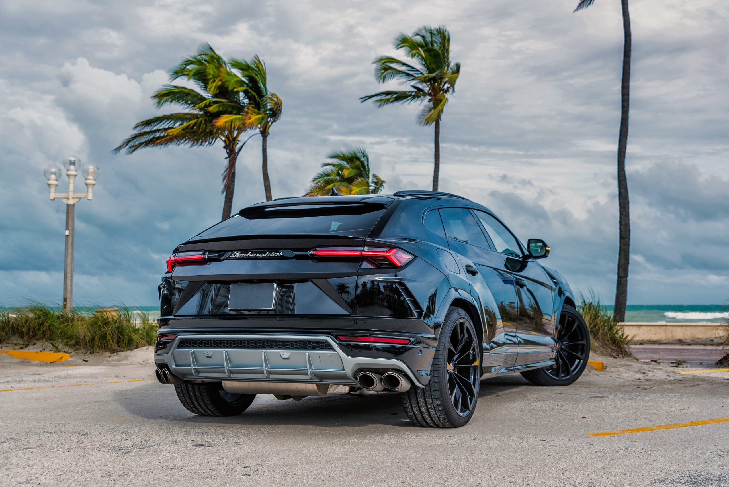 2019-LAMBORGHINI URUS-BLACKCRÈME (6)