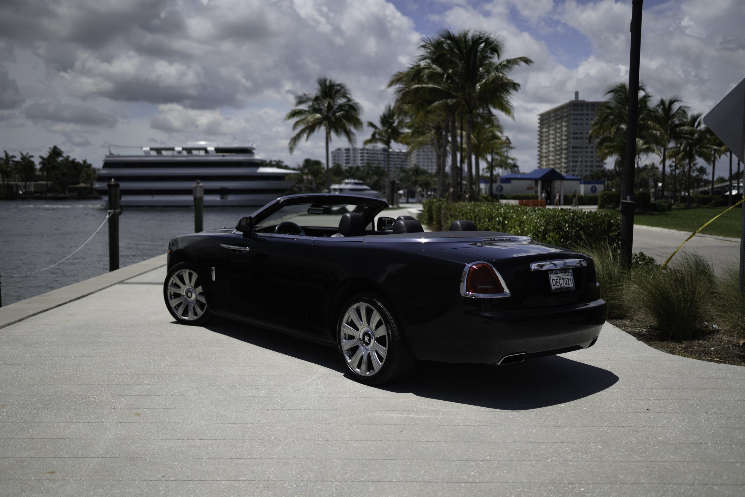 2019-ROLLS-ROYCE-DAWN-CONVERTIBLE-REDBLACK (14)