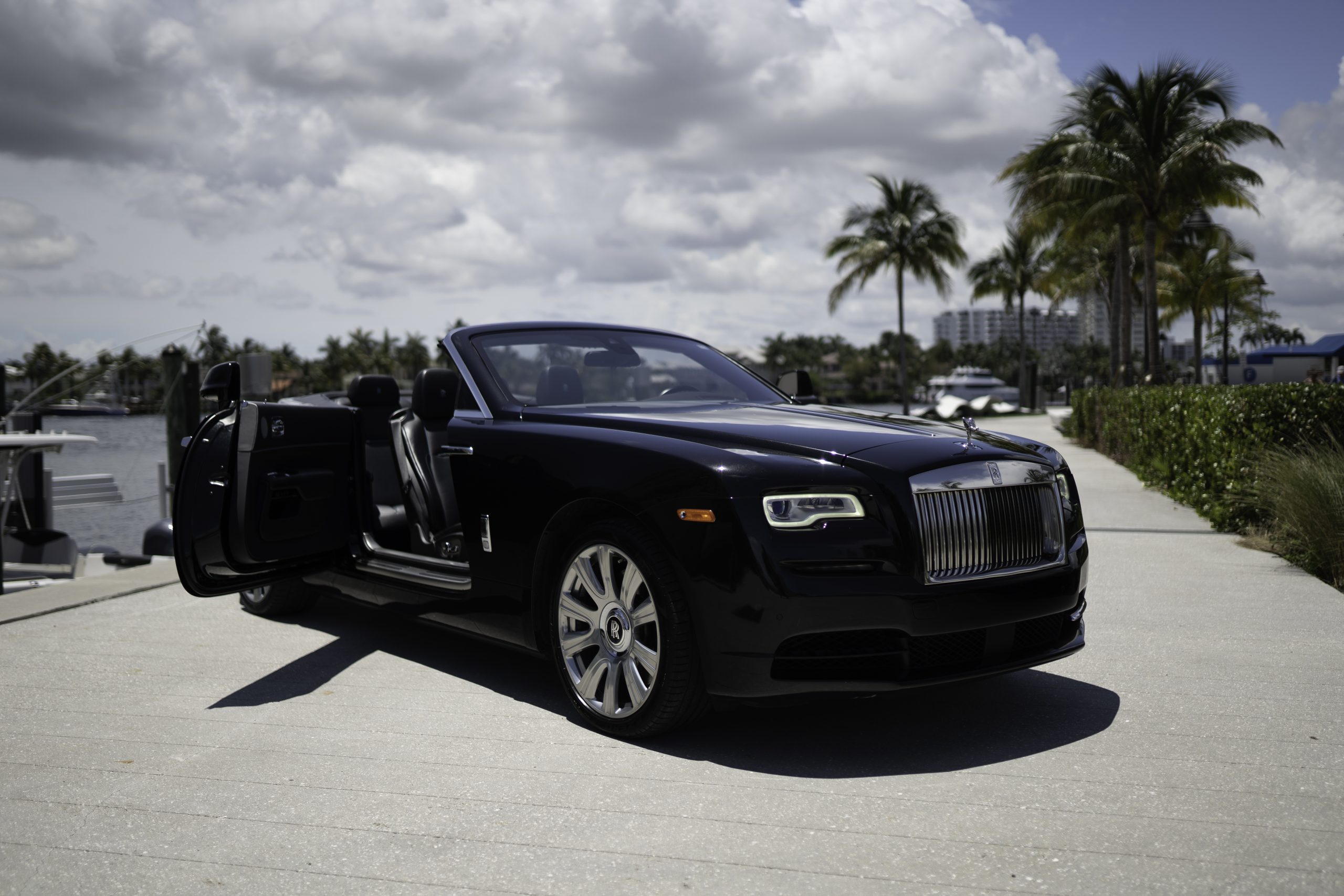 2019-ROLLS-ROYCE-DAWN-CONVERTIBLE-REDBLACK (22)