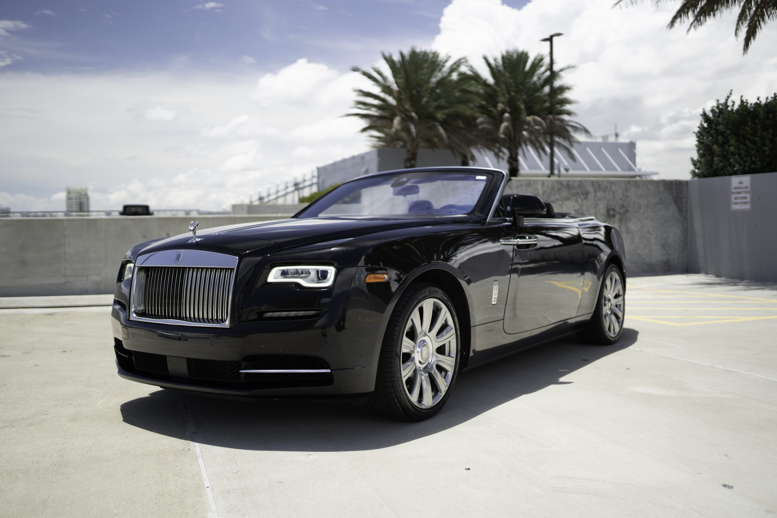 2019-ROLLS-ROYCE-DAWN-CONVERTIBLE-REDBLACK (9)