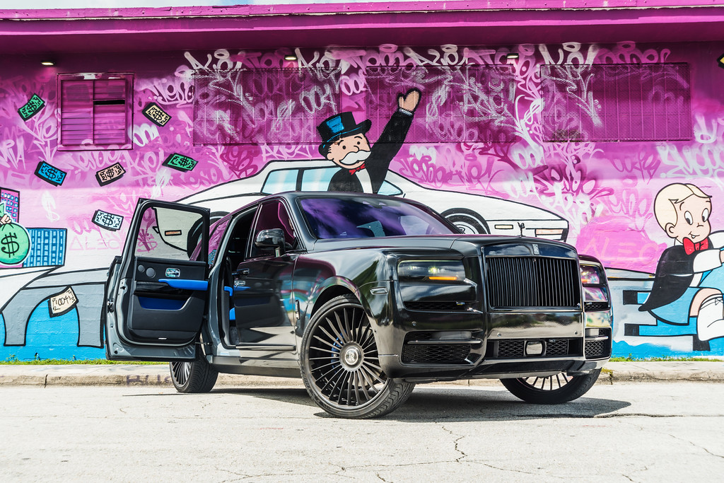 2020-ROLLS-ROYCE-CULLINAN-BLACKBLUE (2)