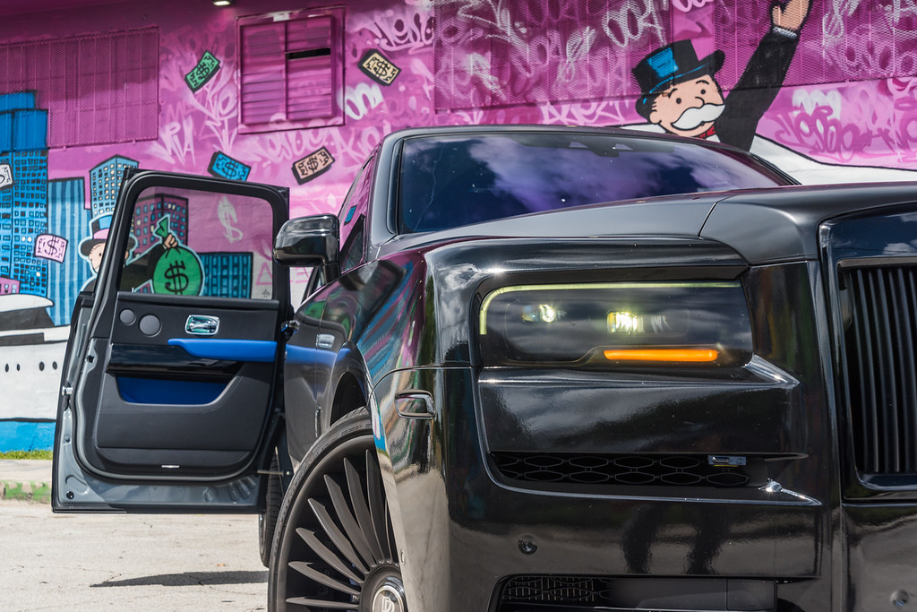 2020-ROLLS-ROYCE-CULLINAN-BLACKBLUE (3)