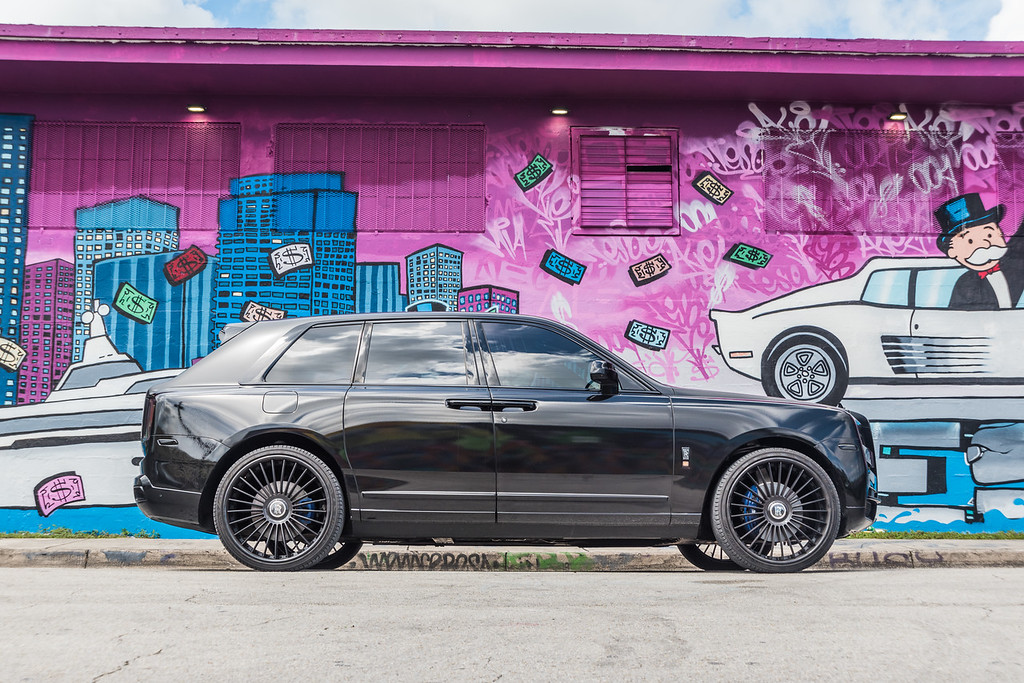 2020-ROLLS-ROYCE-CULLINAN-BLACKBLUE (37)
