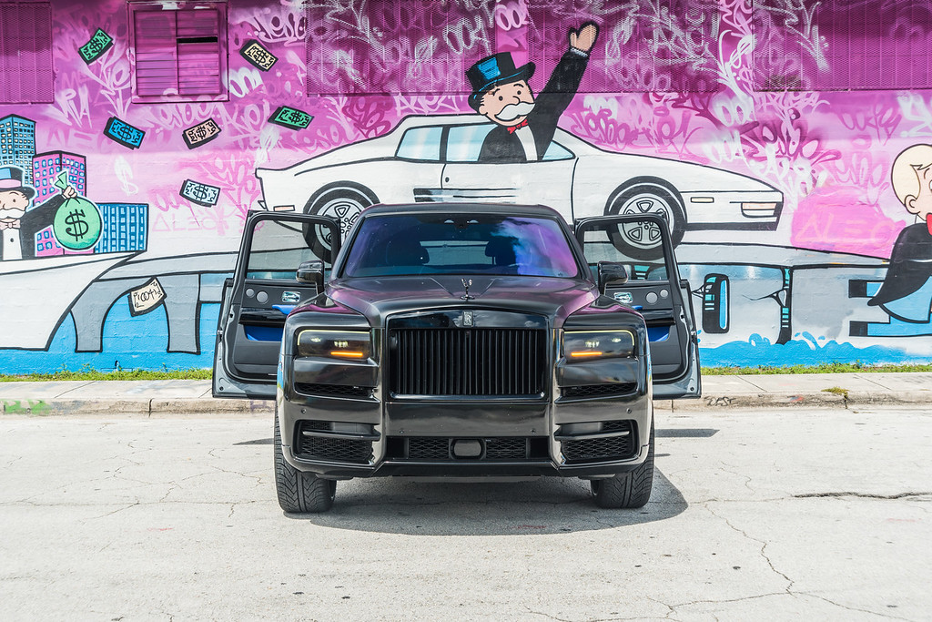 2020-ROLLS-ROYCE-CULLINAN-BLACKBLUE (6)