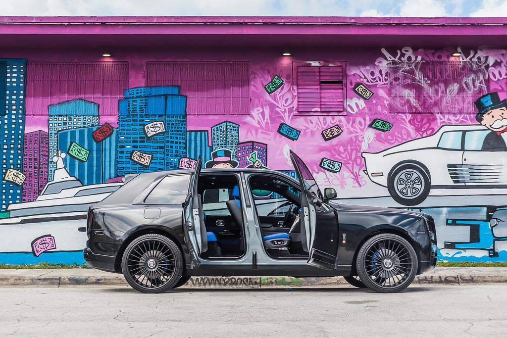2020-ROLLS-ROYCE-CULLINAN-BLACKBLUE (9)