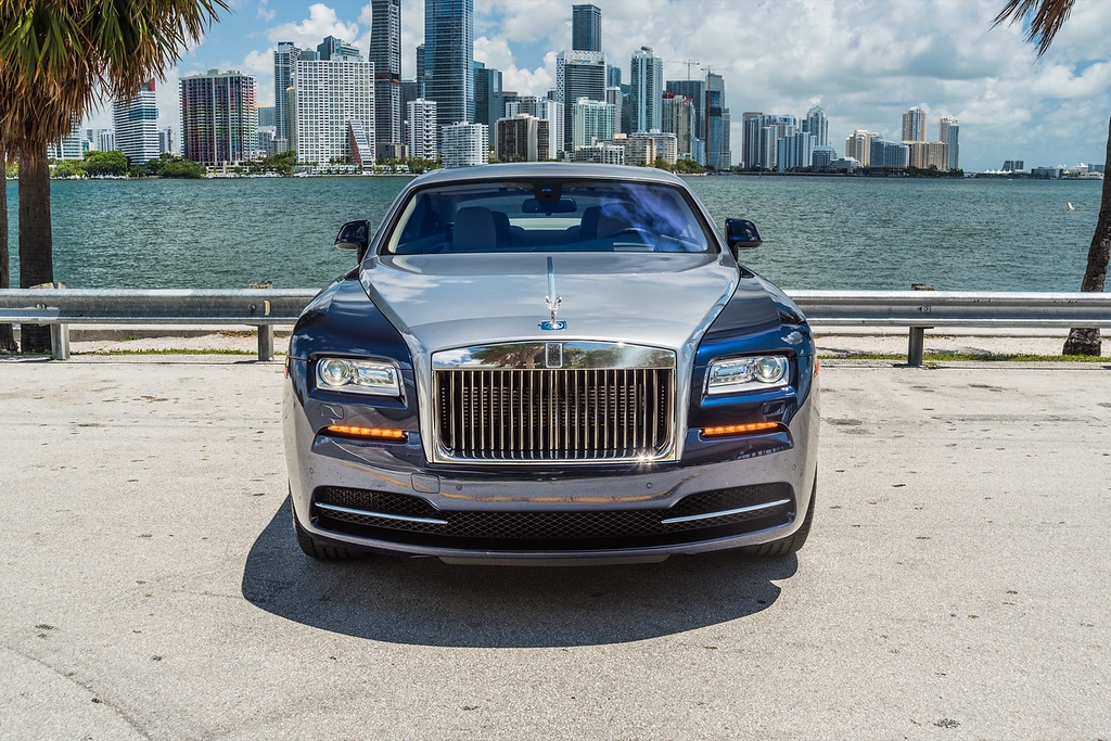 2018-ROLLS-ROYCE-WRAITH-BLUE/BEIGE