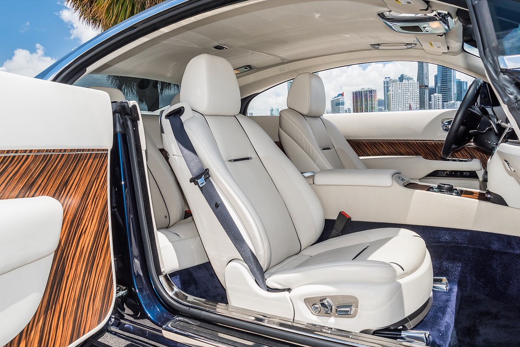 2018-ROLLS-ROYCE-WRAITH-BLUE/BEIGE
