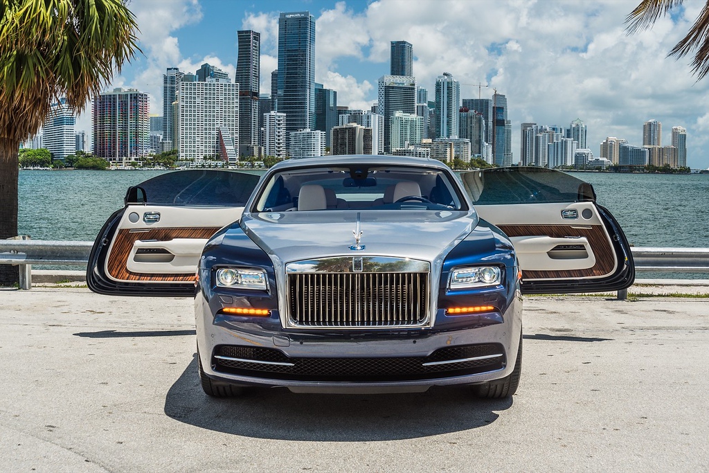 2018-ROLLS-ROYCE-WRAITH-BLUE/BEIGE