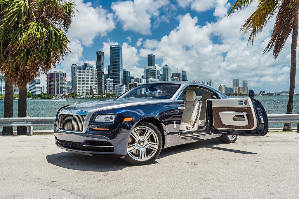 2018-ROLLS-ROYCE-WRAITH-BLUE/BEIGE