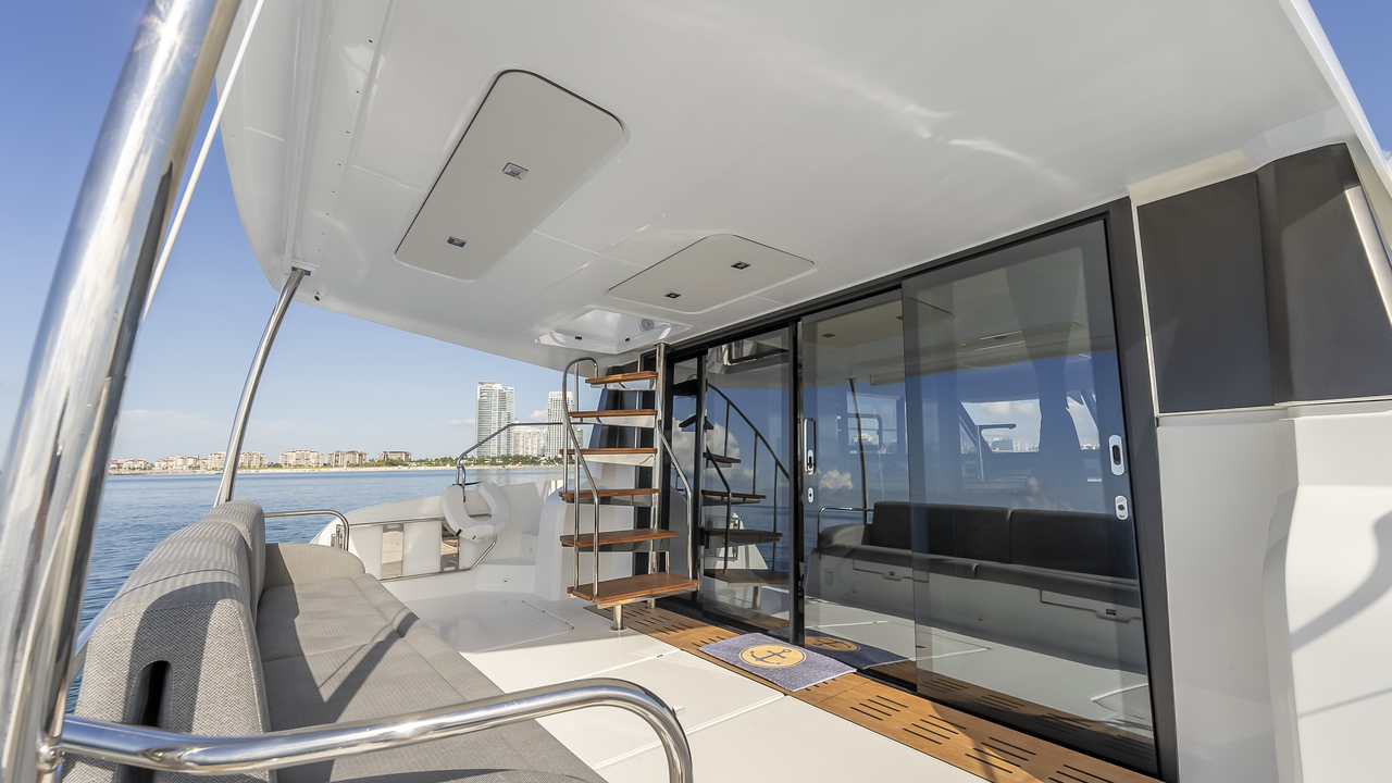 50-2023 Fountaine Pajot Luxury Catamaran (13)
