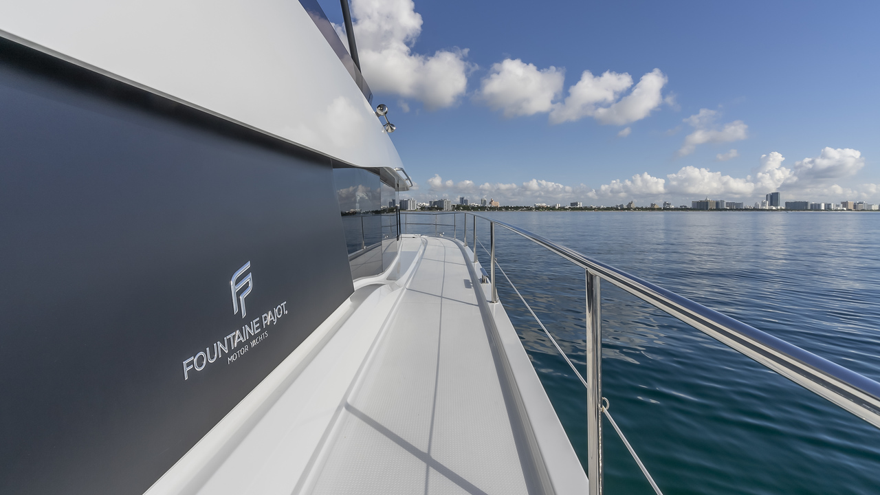 50-2023 Fountaine Pajot Luxury Catamaran (15)