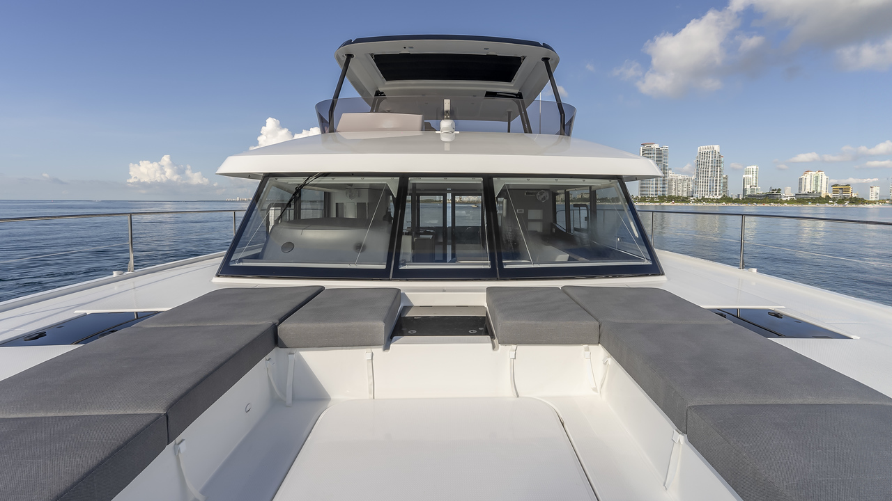 50-2023 Fountaine Pajot Luxury Catamaran (17)