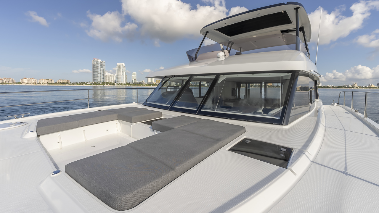 50-2023 Fountaine Pajot Luxury Catamaran (18)