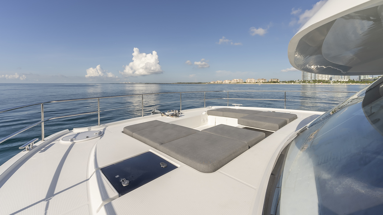50-2023 Fountaine Pajot Luxury Catamaran (20)