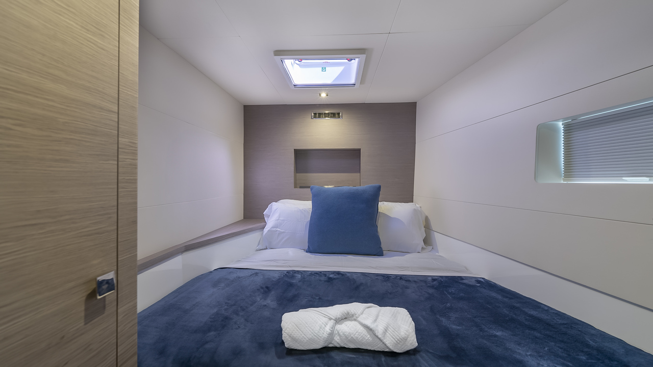 50-2023 Fountaine Pajot Luxury Catamaran (34)