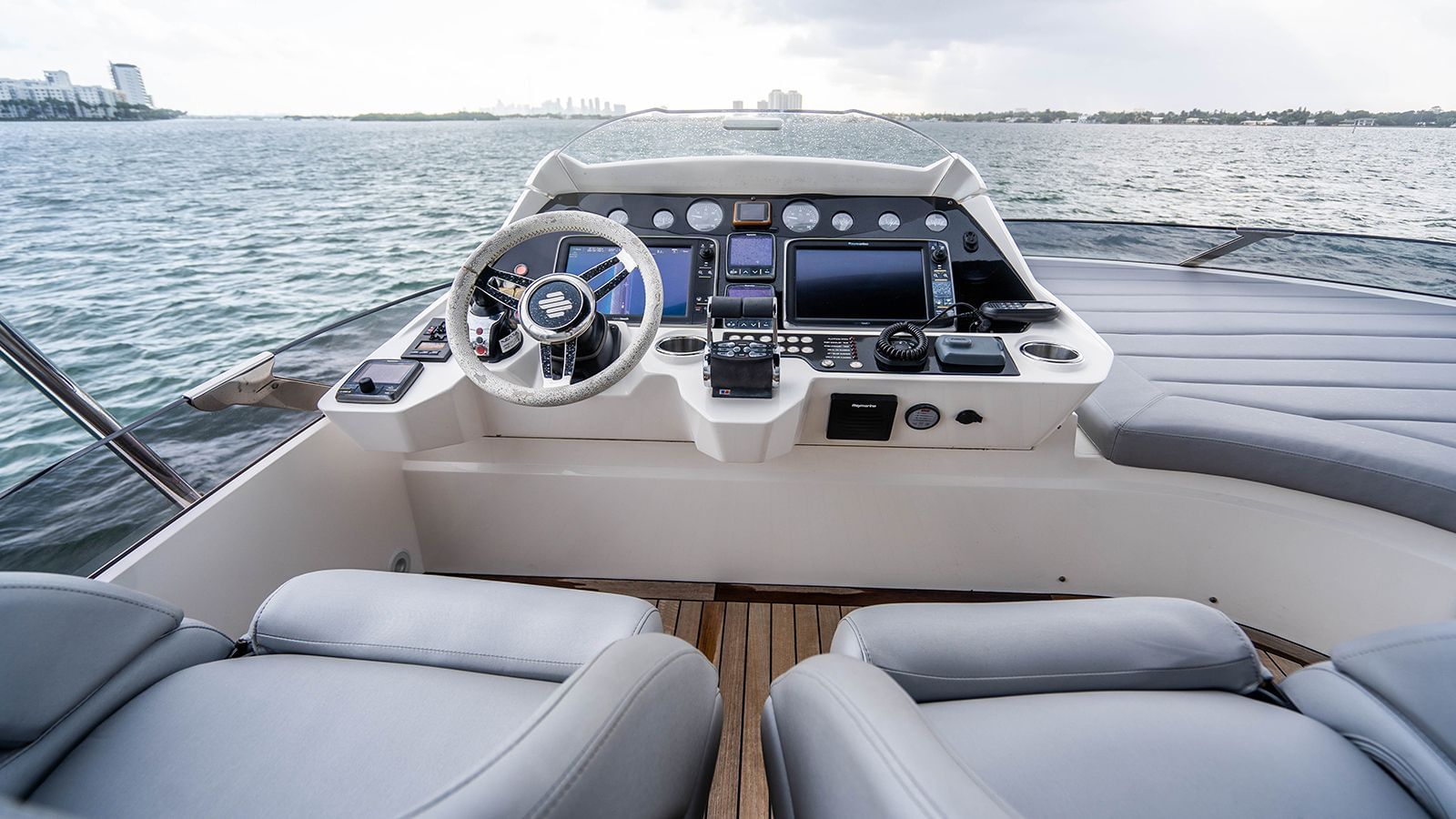 55 Azimut Flybridge