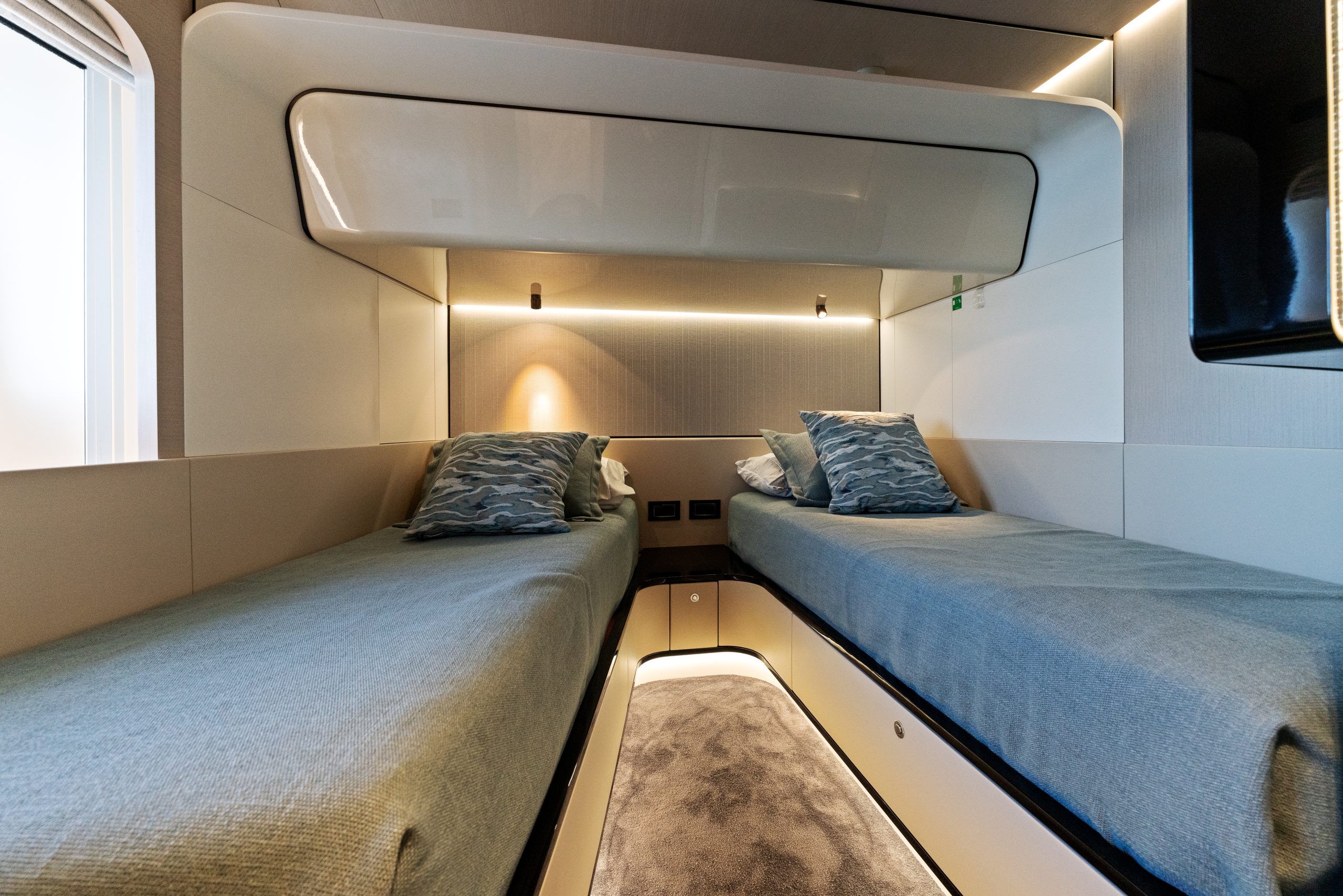 88Azimut (36)
