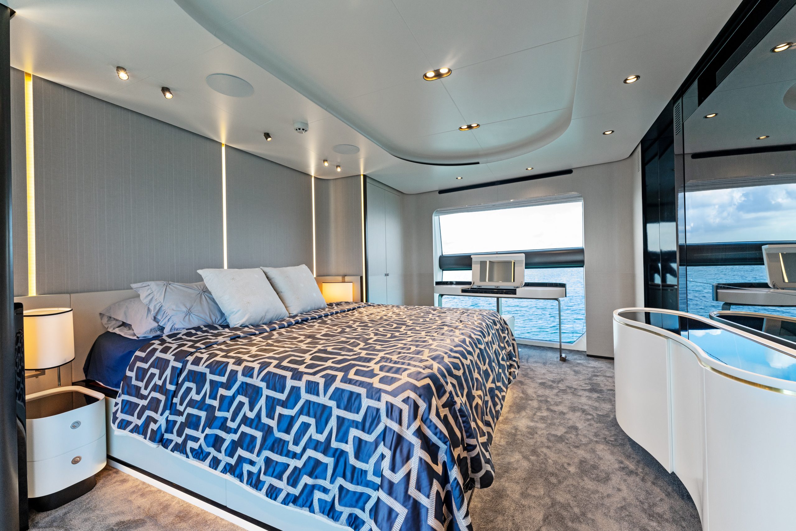 88Azimut (54)