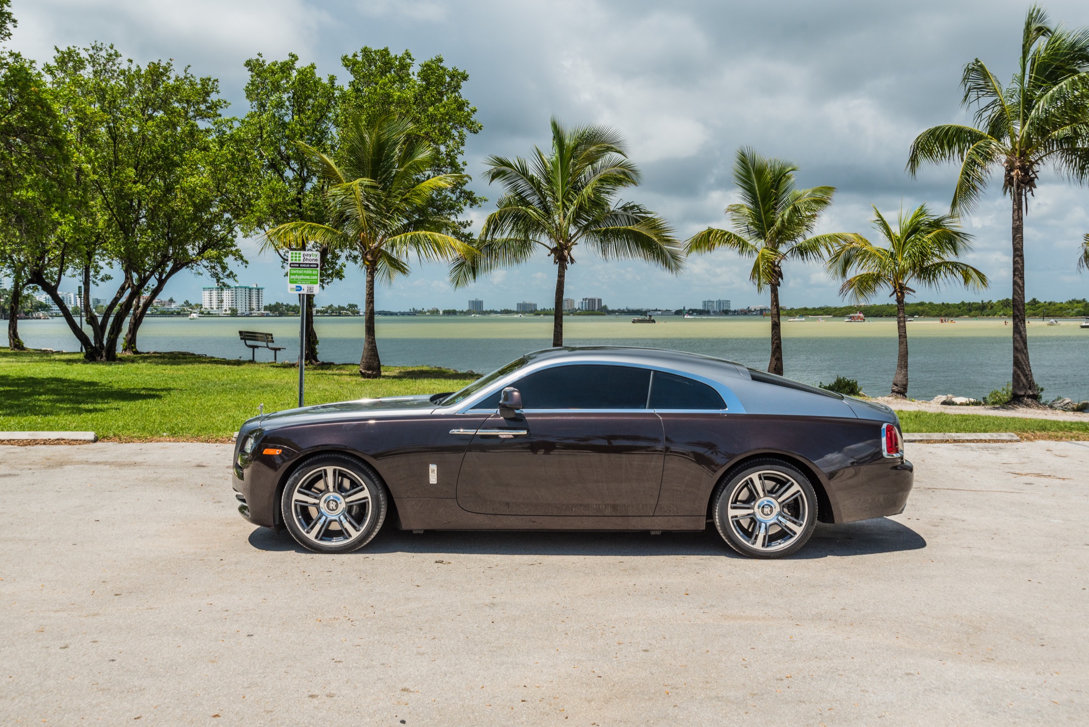 2021-ROLLS-ROYCE-WRAITH-BROWN/BEIGE
